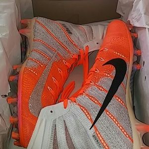 Nike Shoes - Nike Vapor Untouchable 3 Elite Nike Shoes - Nike Vapor Untouchable 3 Elite